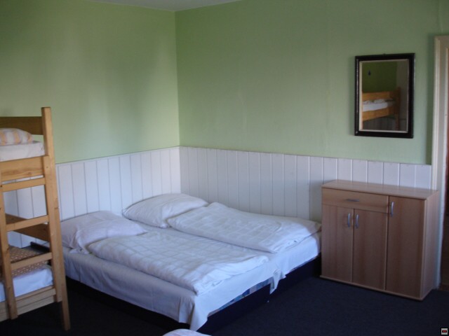 img00017.jpg
