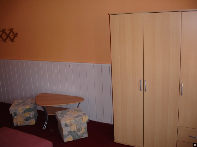 img00022.jpg